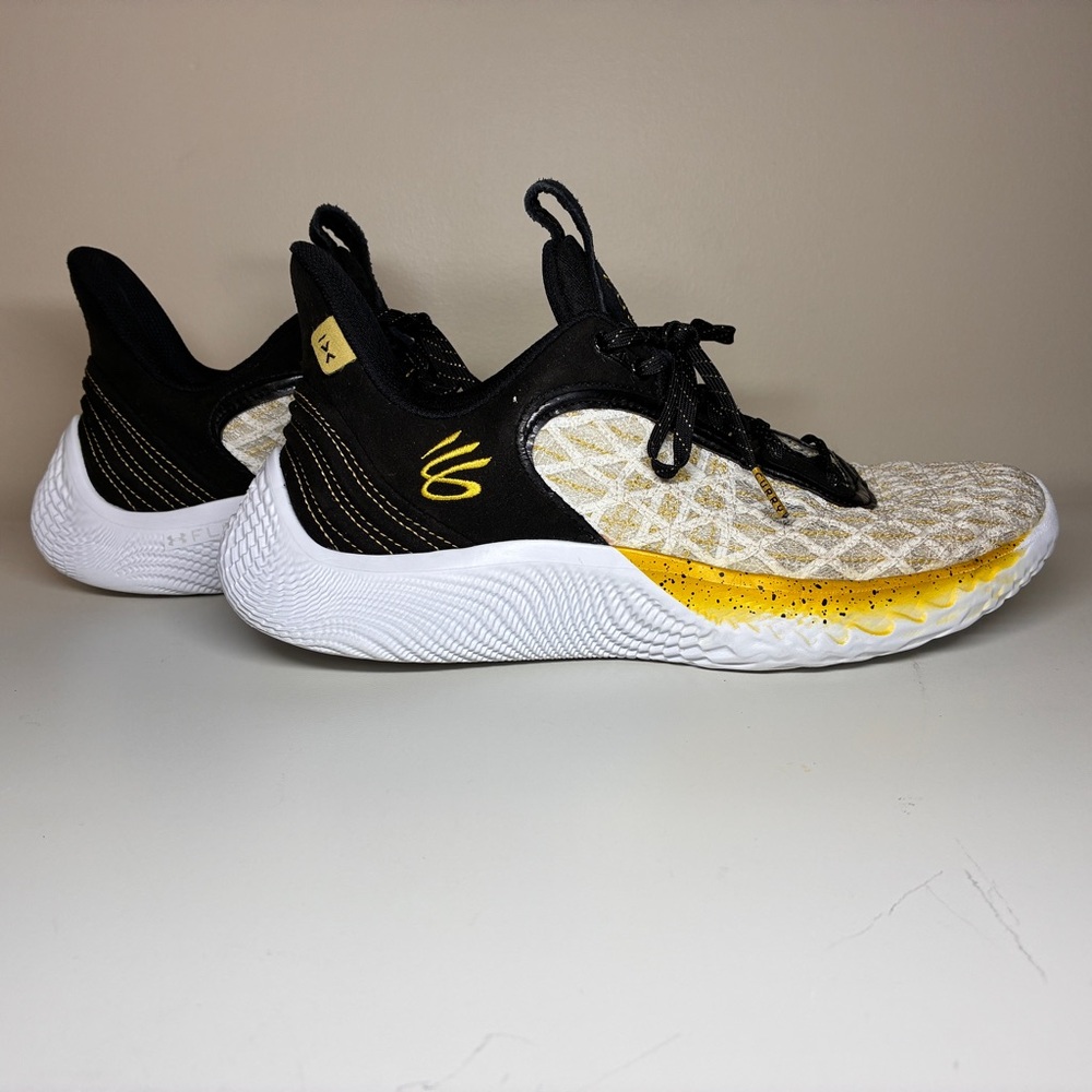Under Armour Curry Flow 9 - Picture 7 of 16